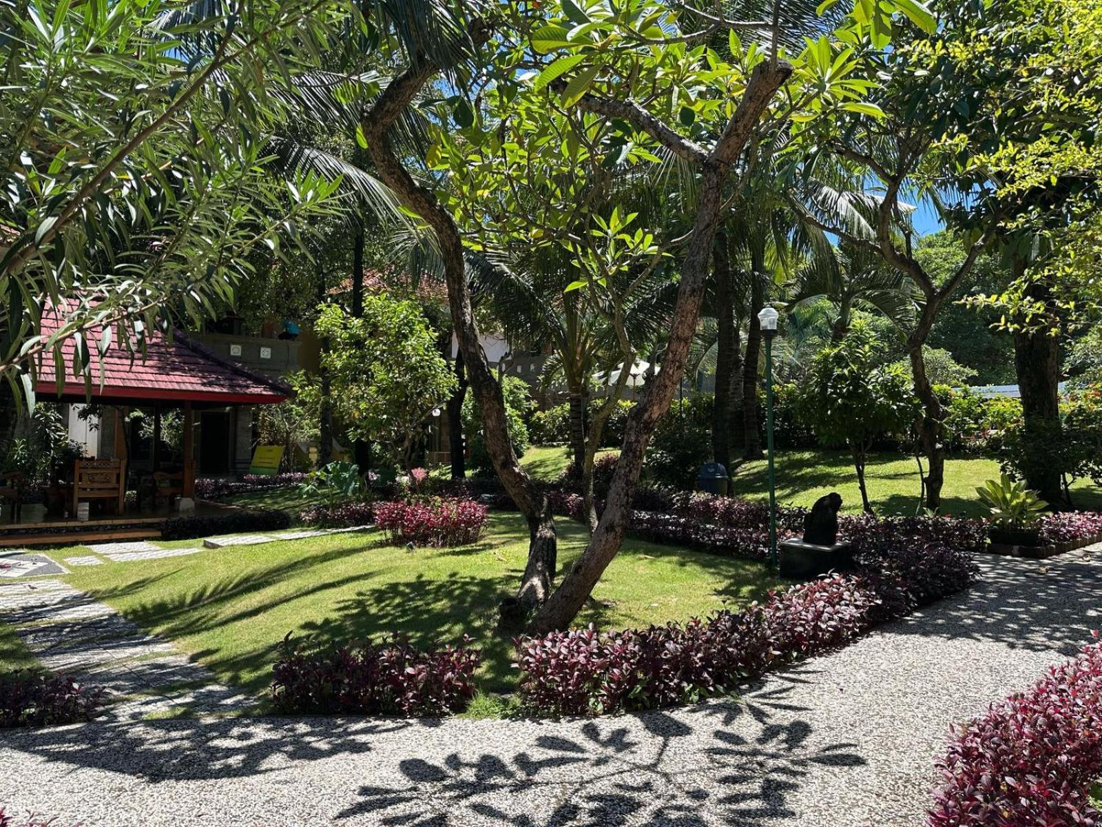 Melasti Kuta Bungalows & Spa Luaran gambar