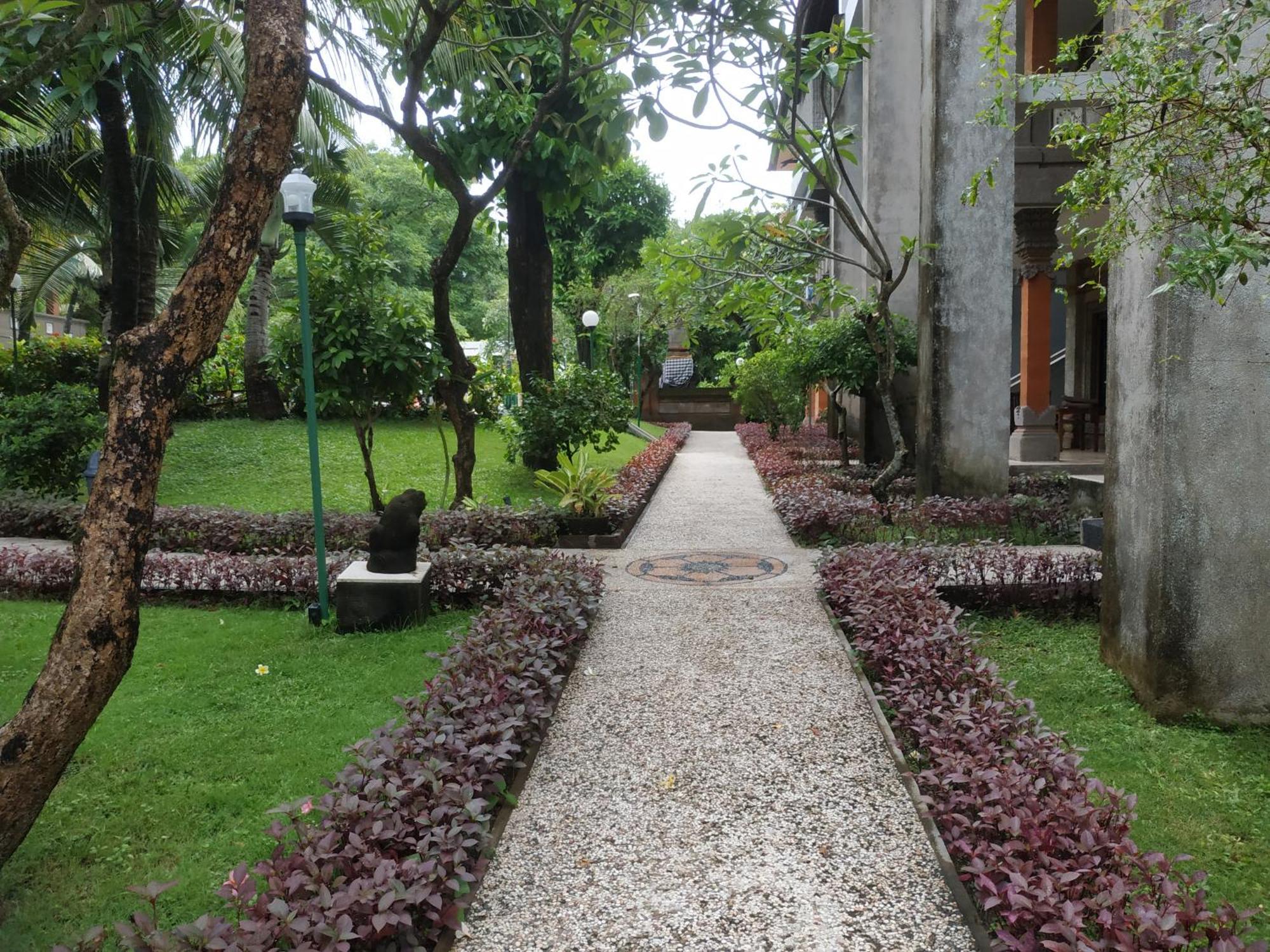 Melasti Kuta Bungalows & Spa Luaran gambar